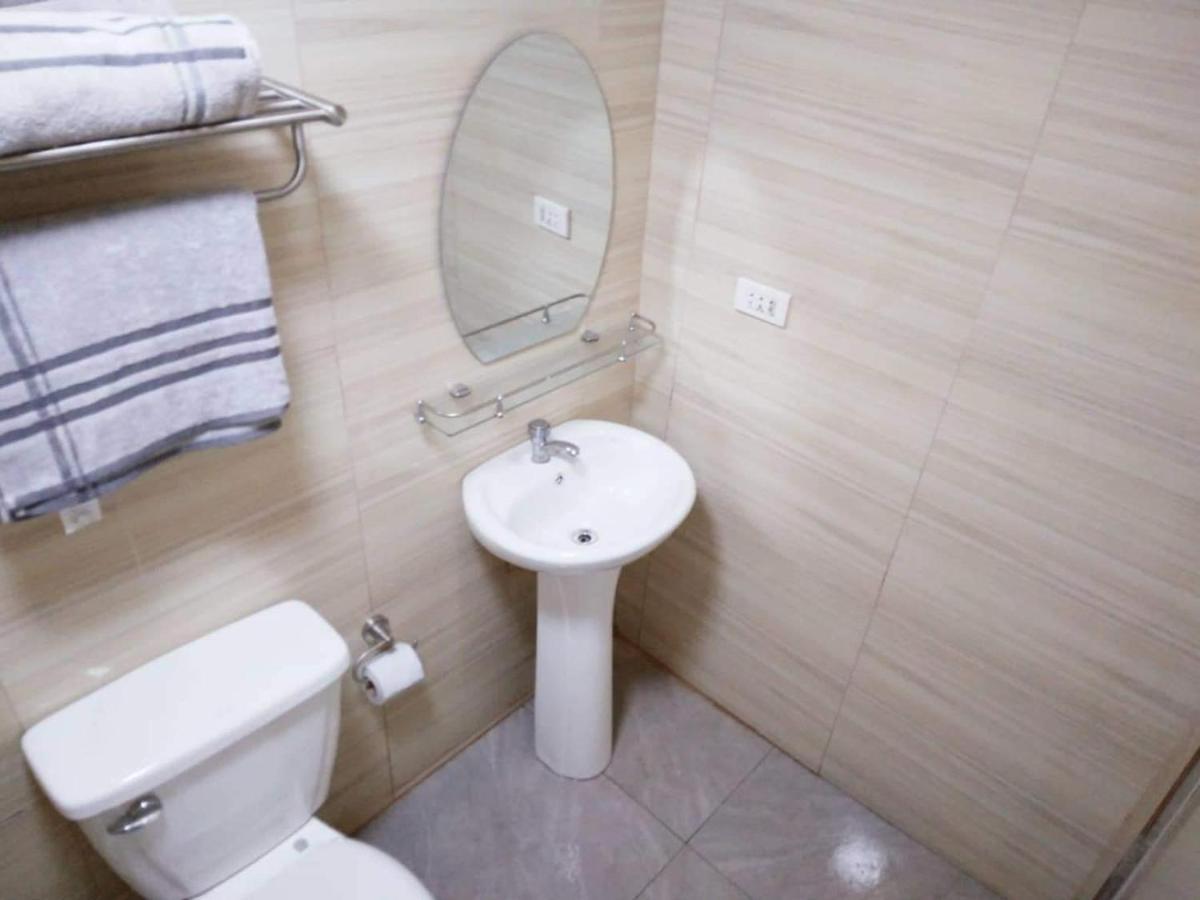 Casa Cecilia-Entire House Located Near 100 Islands Villa Аламинос Екстериор снимка
